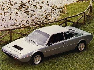 フェラーリ ディーノ308GT4