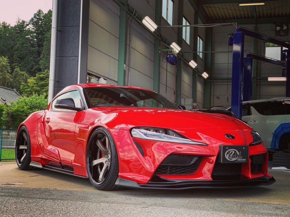 トヨタ スープラ