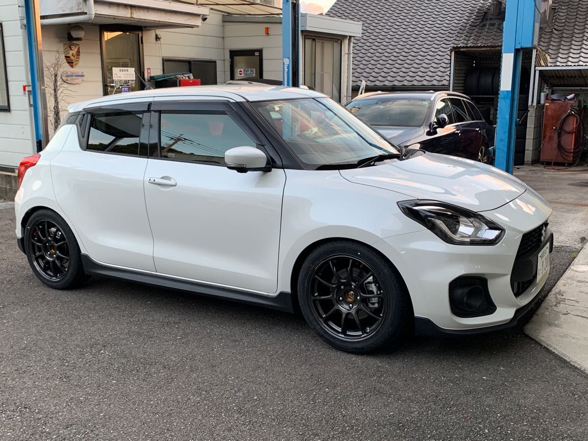 スズキ スイフトスポーツ
