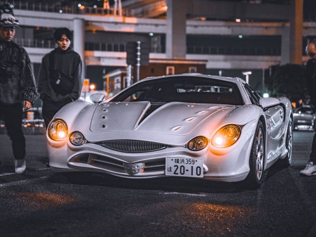 光岡自動車 オロチ