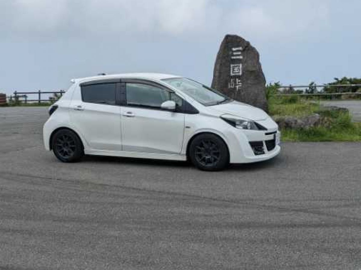 トヨタ ヴィッツ