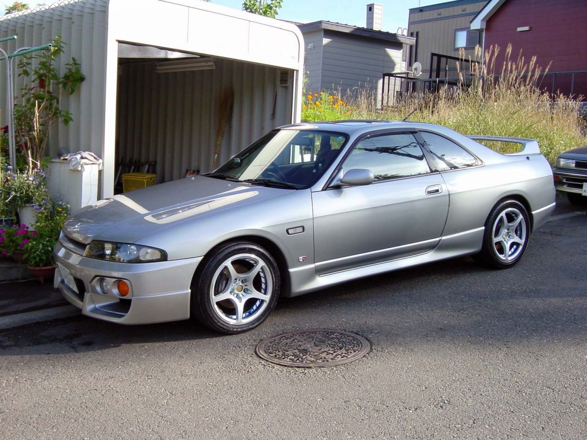 日産 スカイラインクーペ