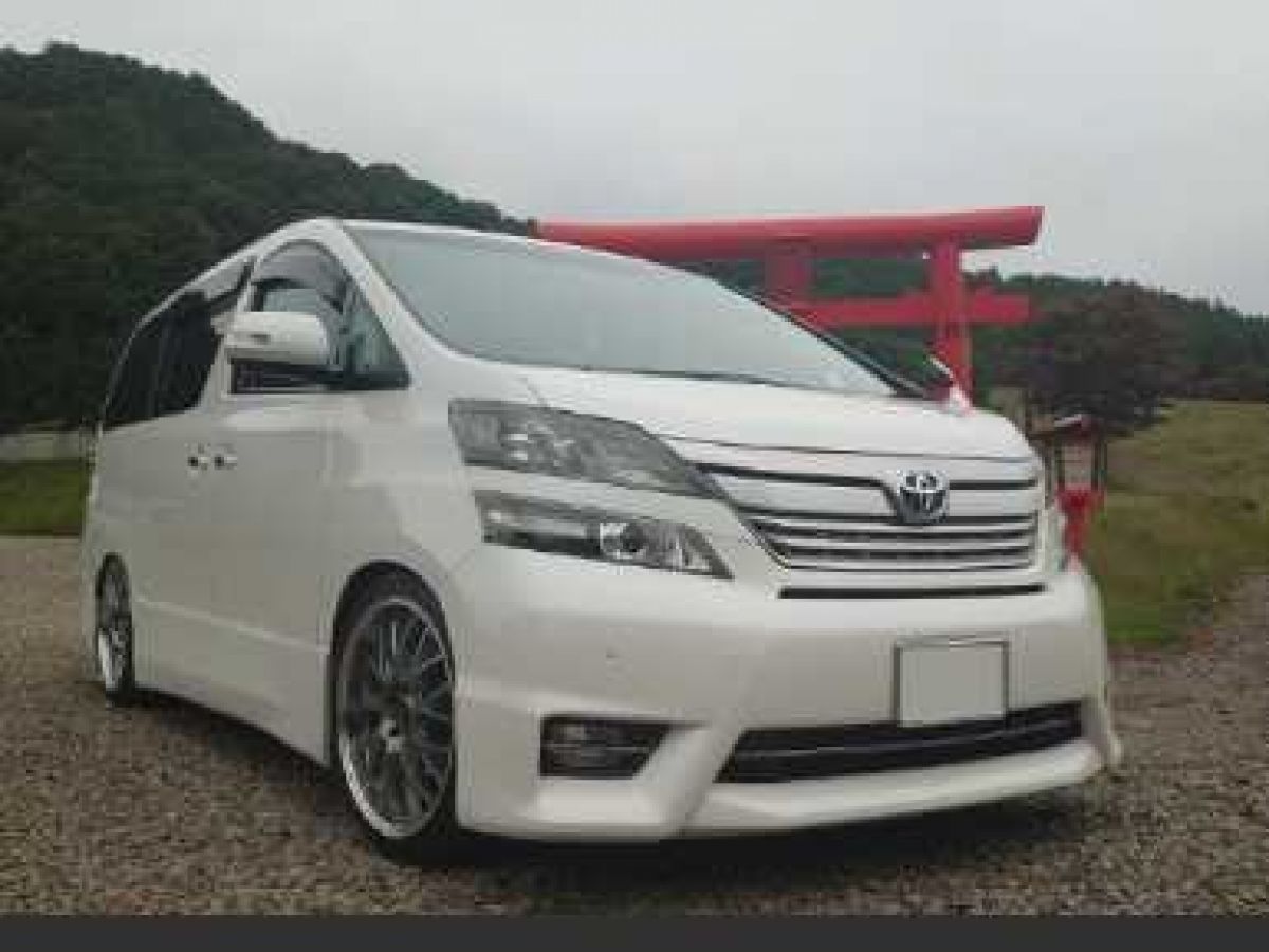 トヨタ ヴェルファイア