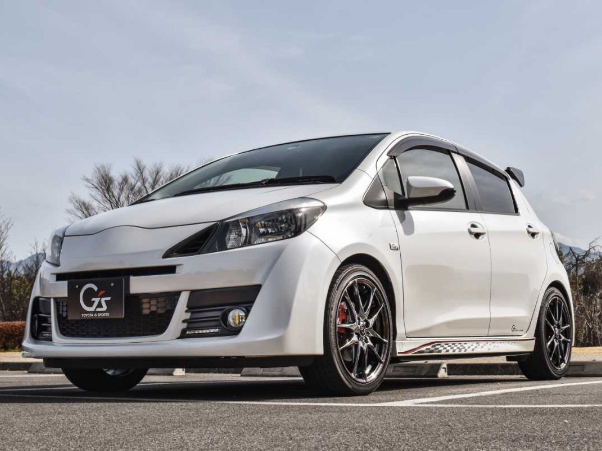 トヨタ ヴィッツ