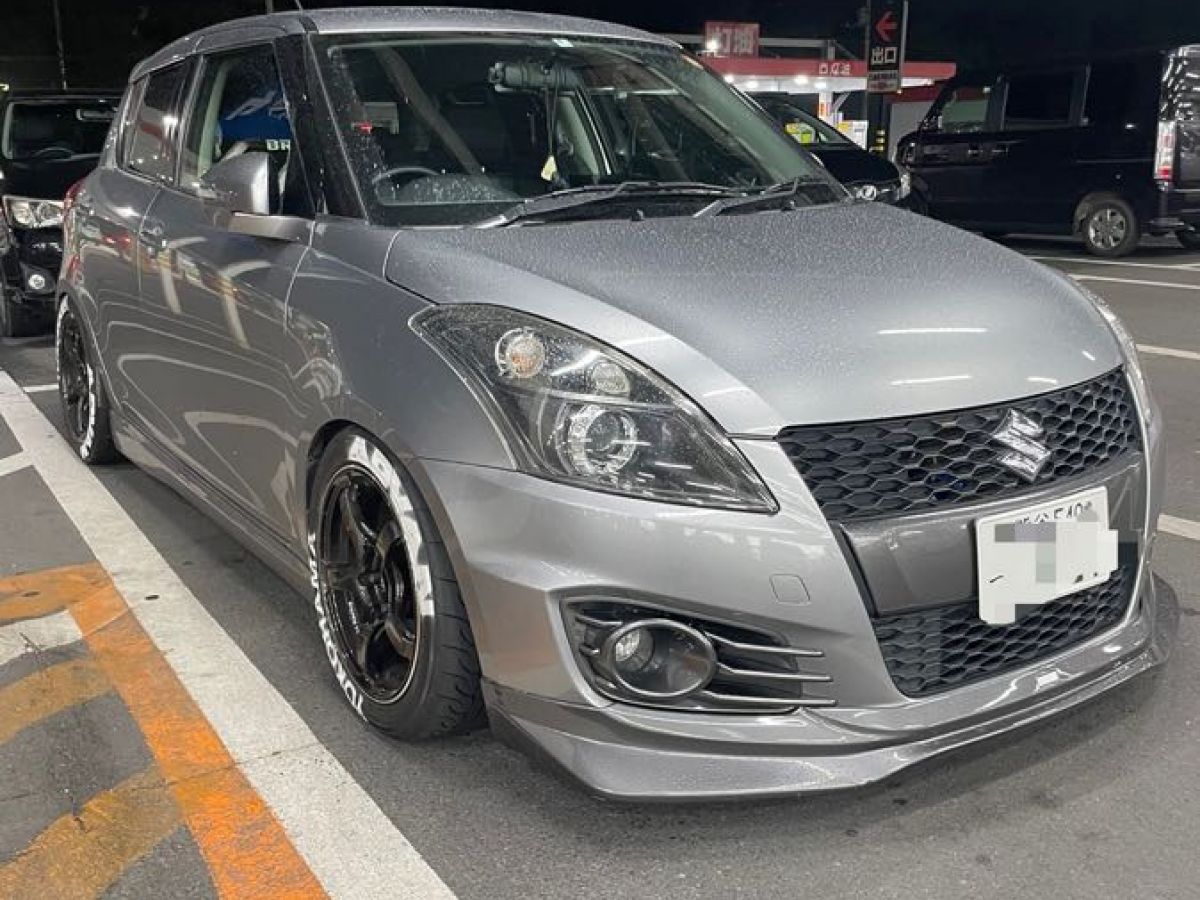 スズキ スイフトスポーツ