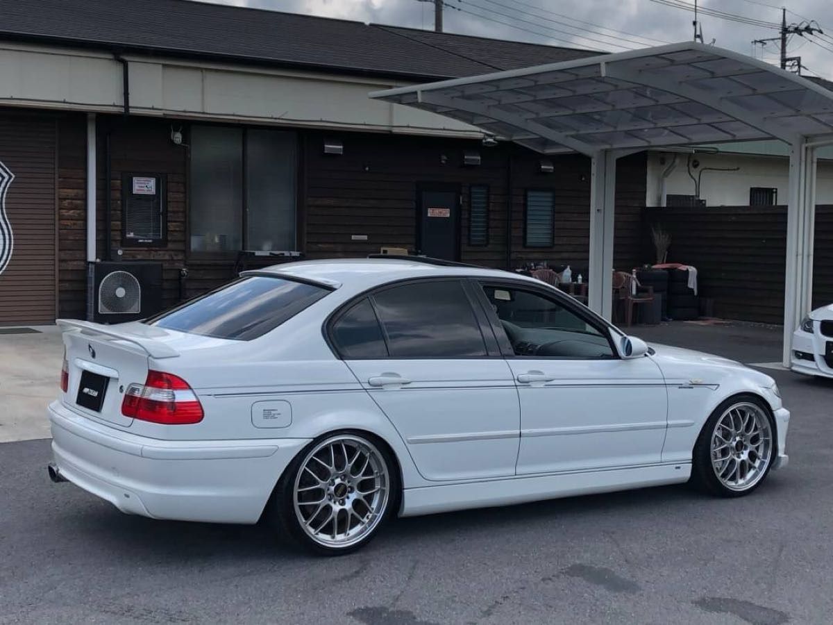 BMW 3シリーズ