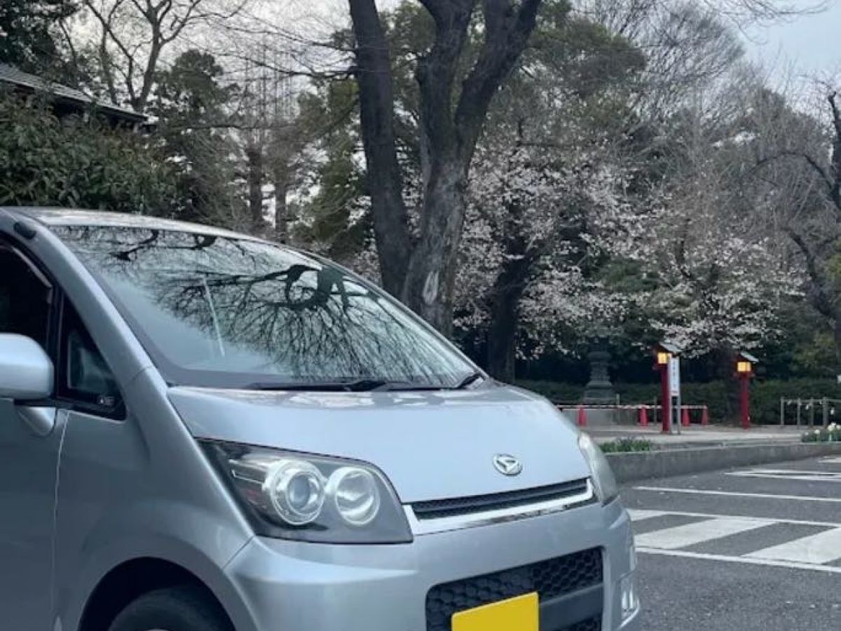 ダイハツ ムーヴ