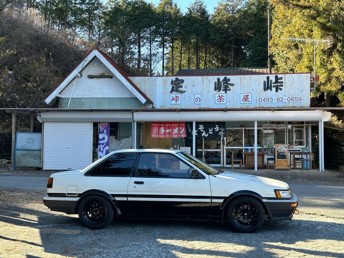 トヨタ カローラレビン