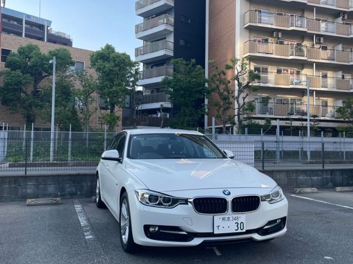 BMW 3シリーズ