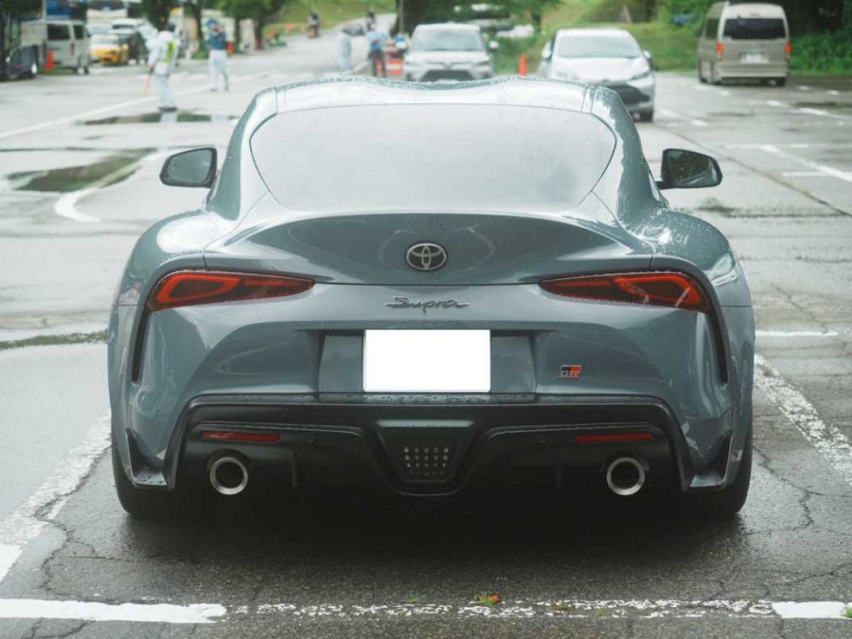 トヨタ スープラ