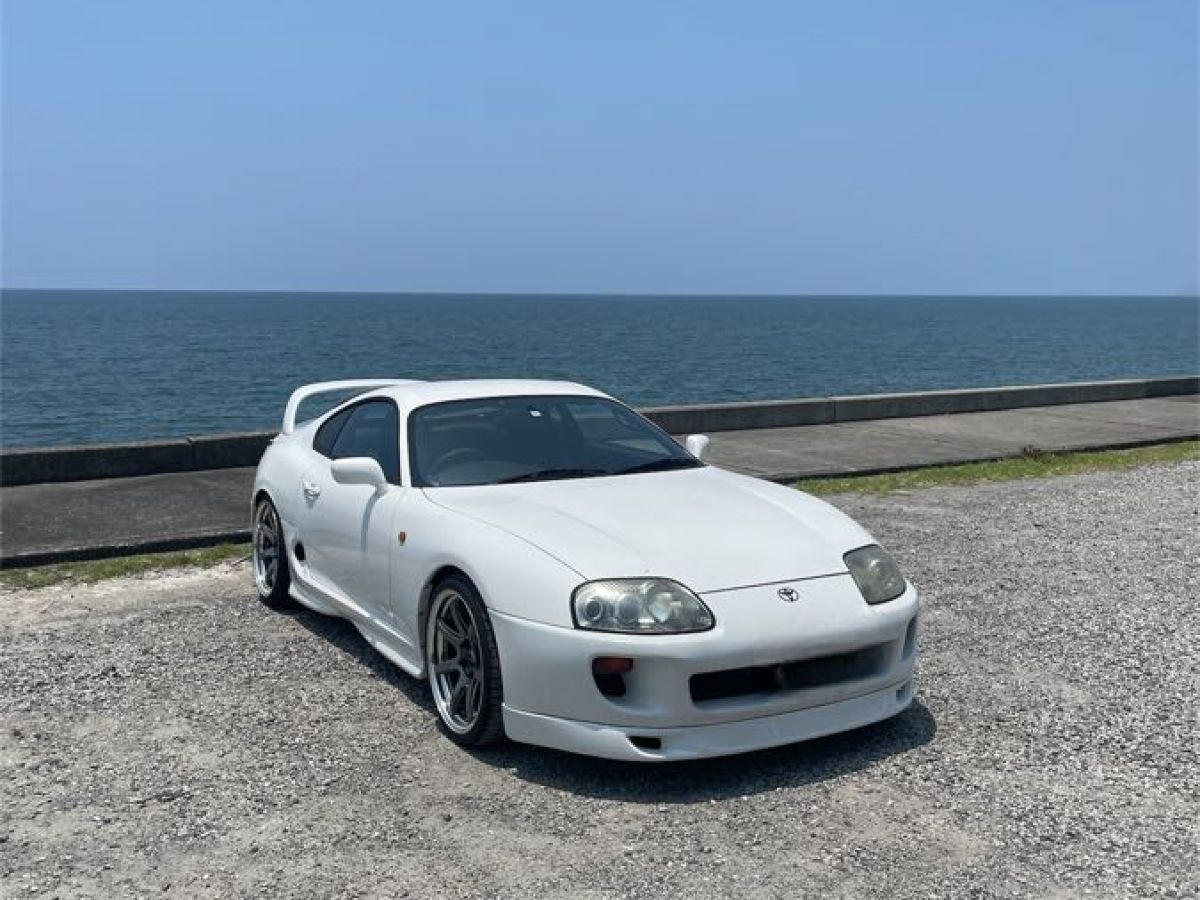 トヨタ スープラ