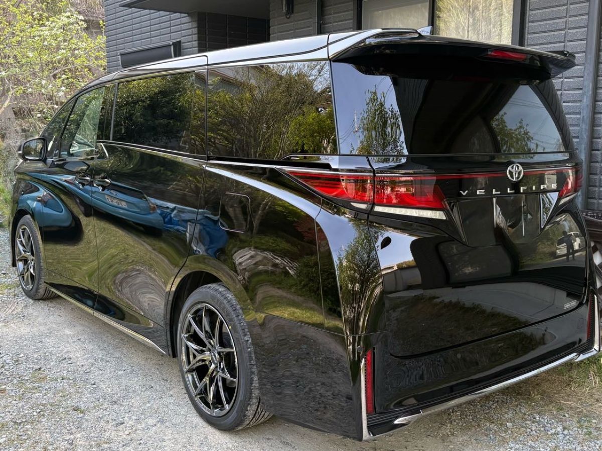 トヨタ ヴェルファイア