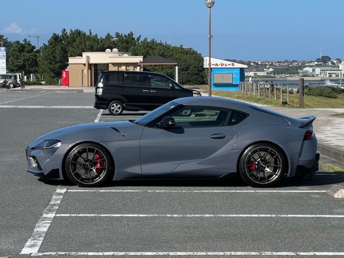 トヨタ スープラ