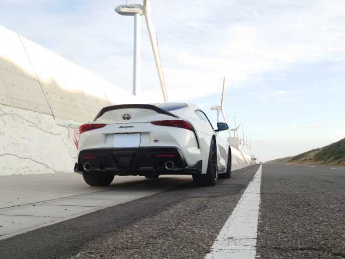 トヨタ スープラ