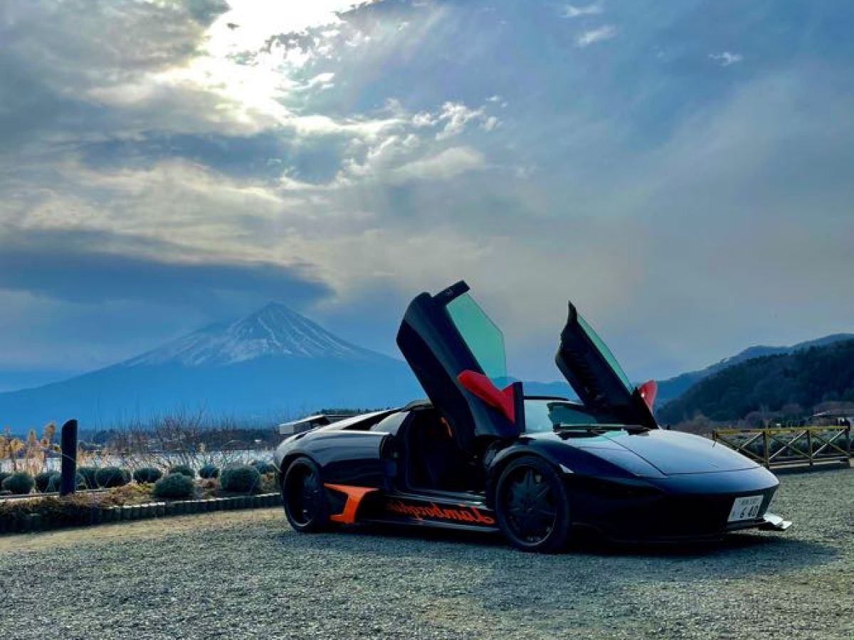 マイスト　ランボルギーニ　ムルシエラゴ　ロードスター Amazon | Maisto ランボルギーニムルシエラゴロードスター